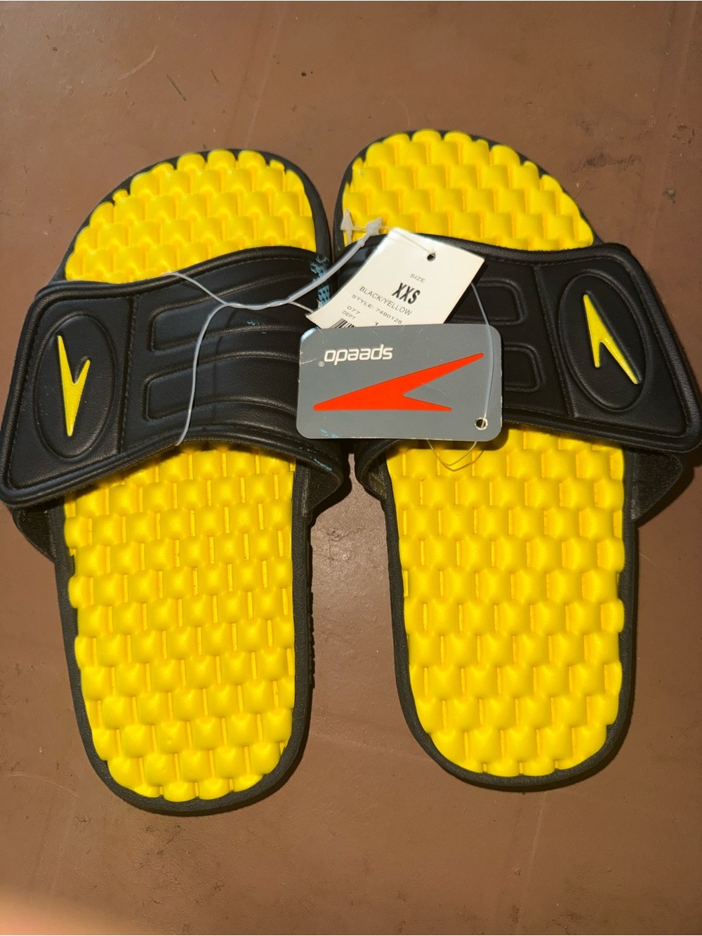 Speedo Black & Yellow Textured Slide Sandals